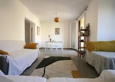 3 Pièces 5 Couchages * Calvi (Corsica)